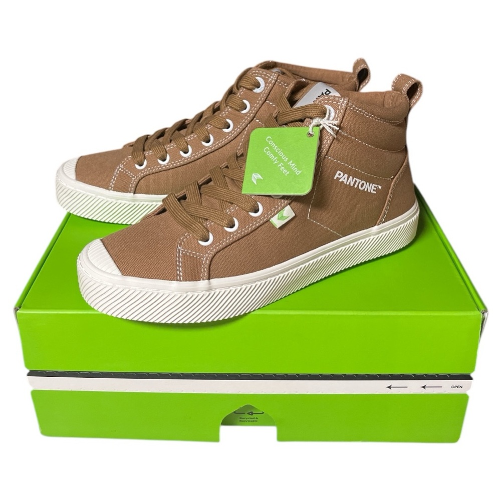 CARIUMA Oca High Pantone Lion Canvas Contrast Thread Sneakers 8.5 Women’s
